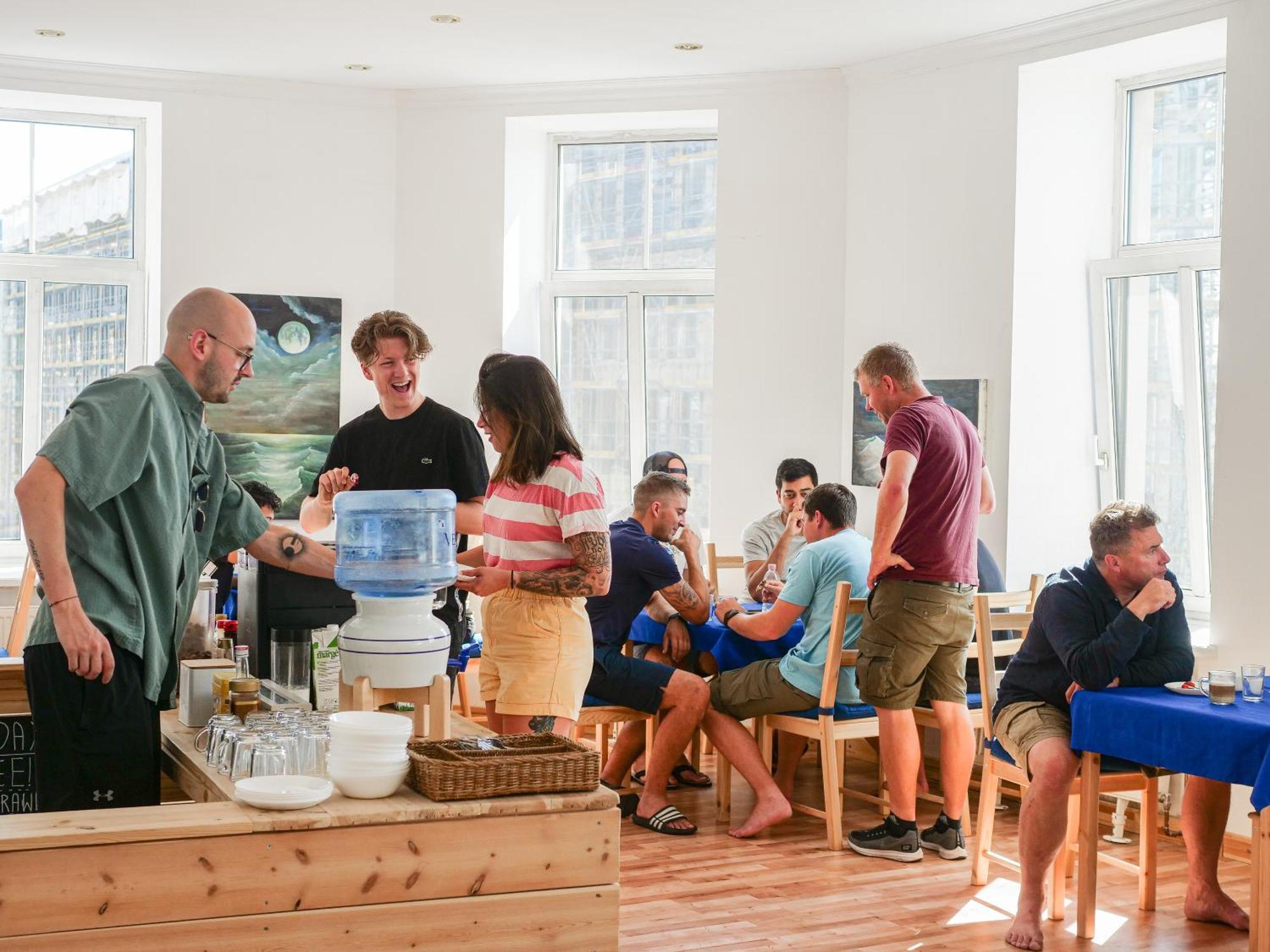 Cinnamon Sally Backpackers Hostel *